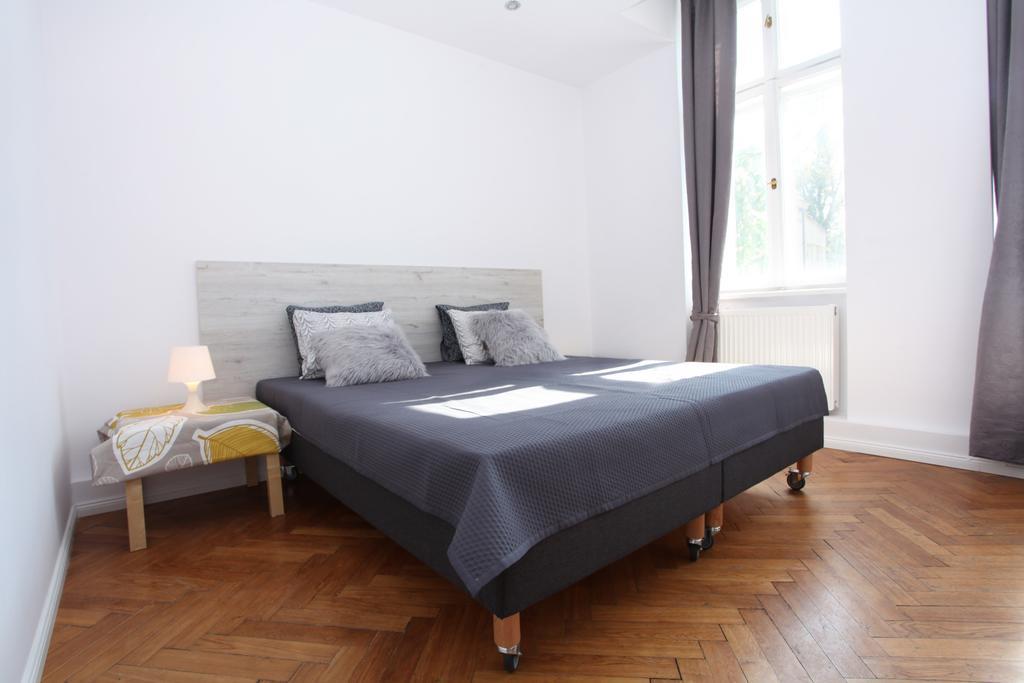 Krakow Townhouse Apartment Luaran gambar