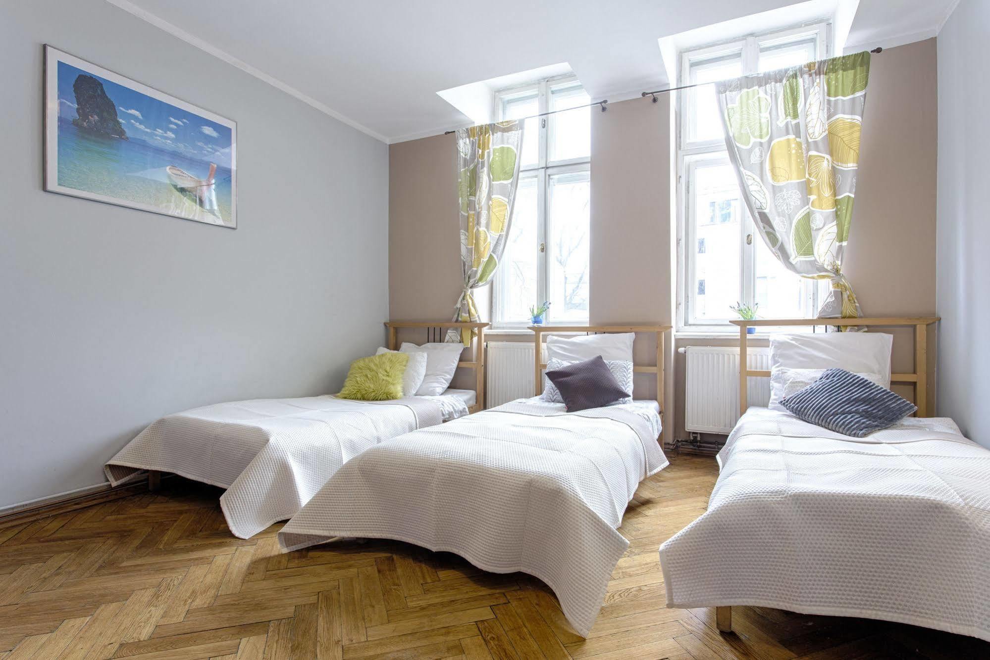 Krakow Townhouse Apartment Luaran gambar