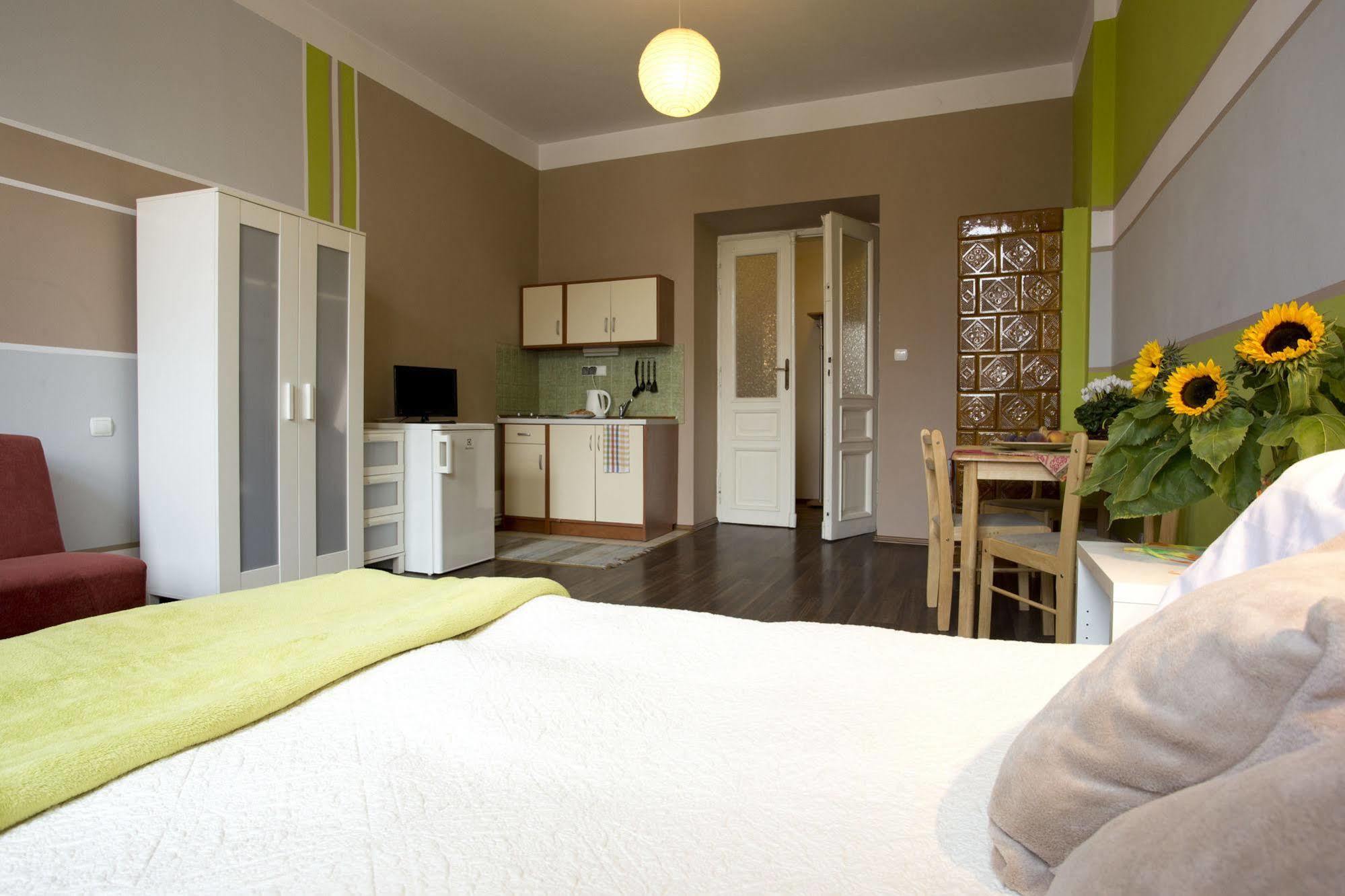 Krakow Townhouse Apartment Luaran gambar